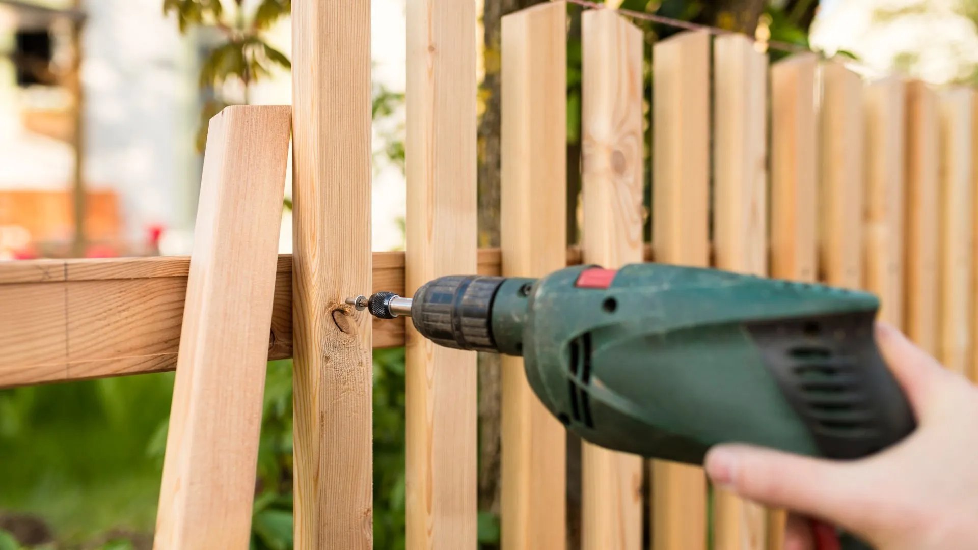 fence-rapair-or-replace