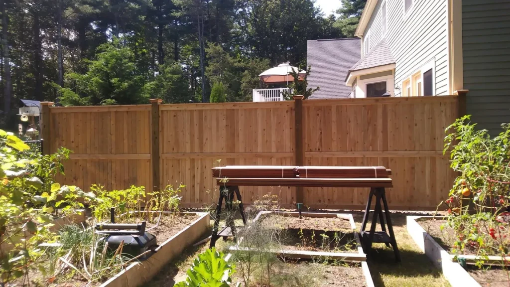 Cedar fence project - North Smithfield Fence