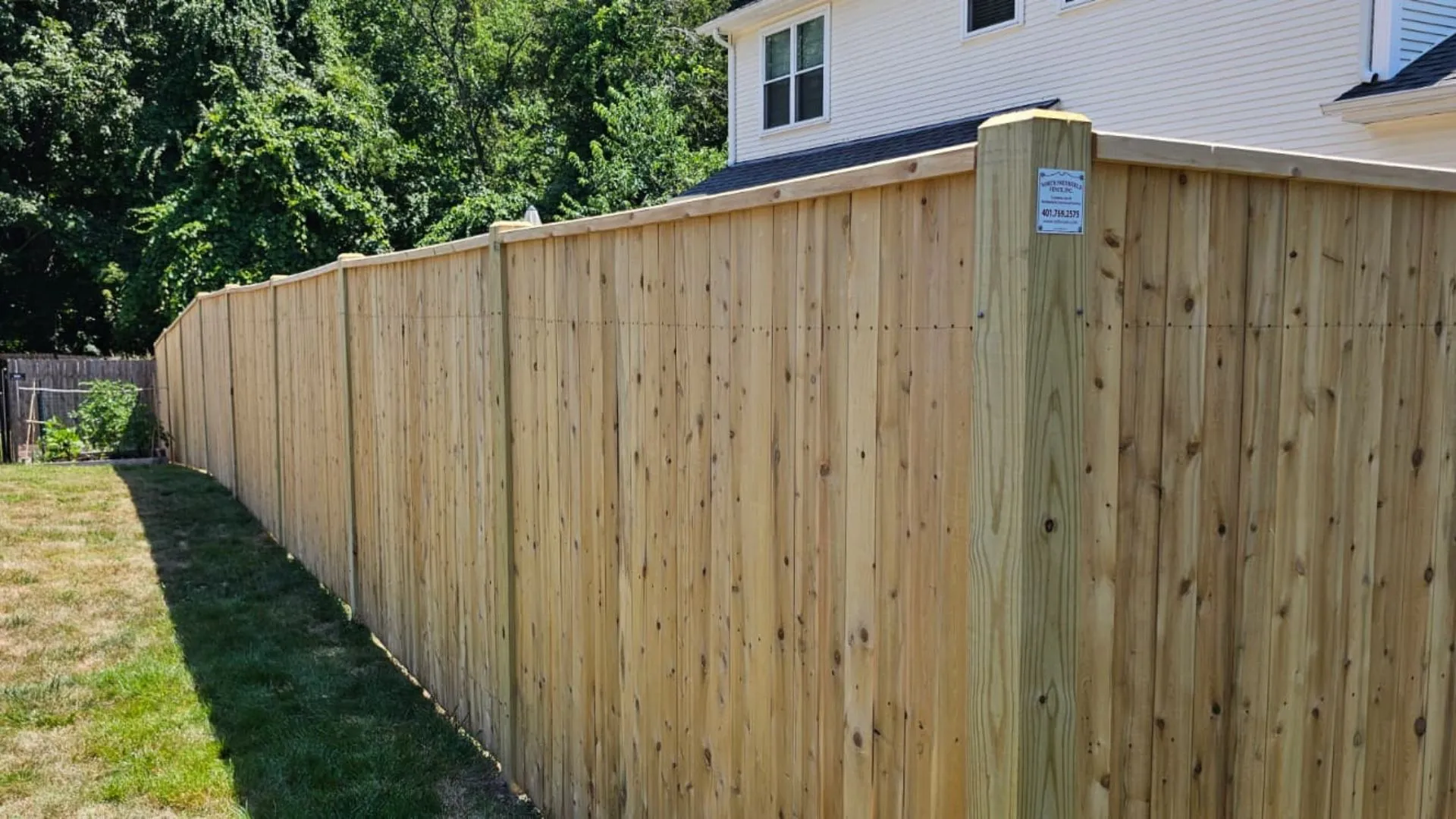 Cedar fence benefits - North Smithfield Fence